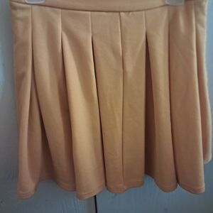 Elegant Tan Pleated Skirt